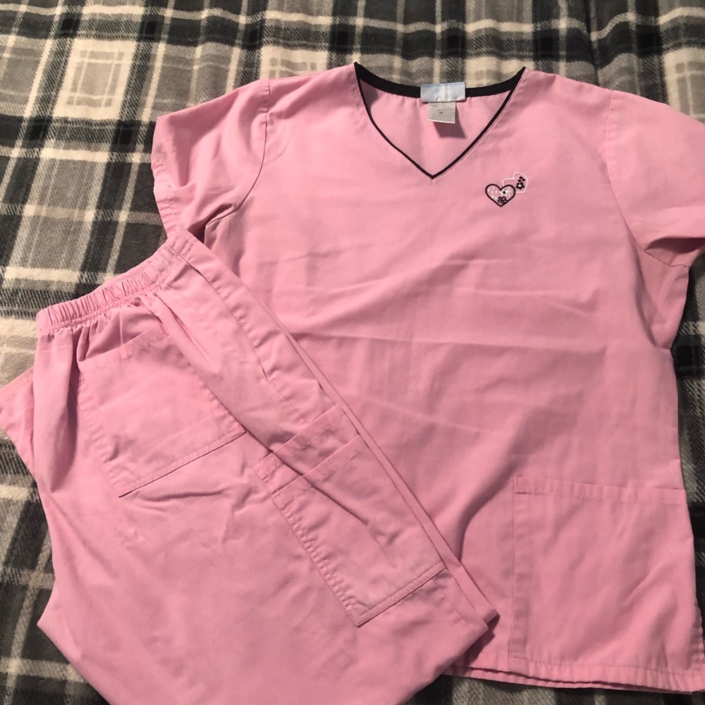 SB medium scrub set
